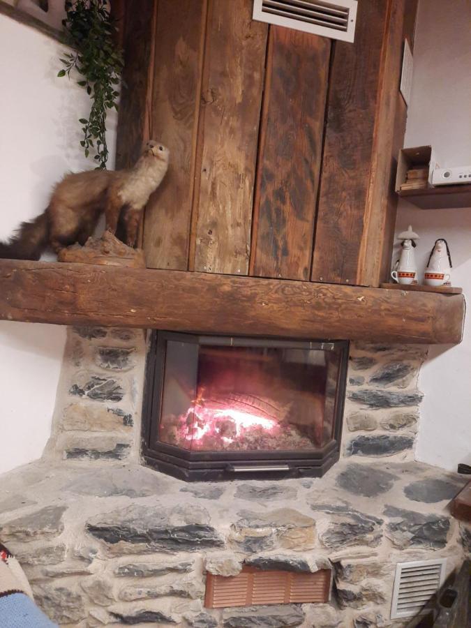 Il Santo Graal Villa Triora Luaran gambar