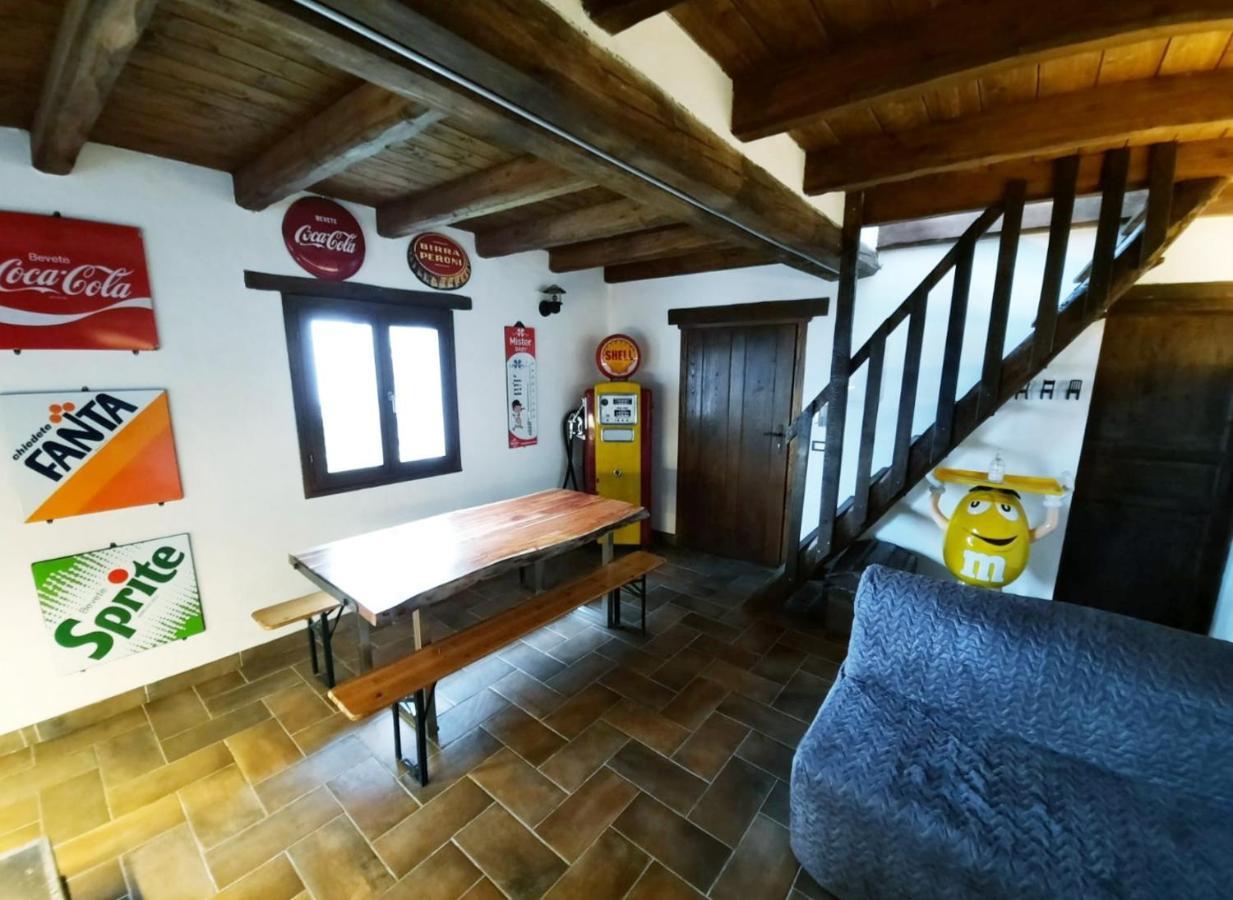 Il Santo Graal Villa Triora Luaran gambar