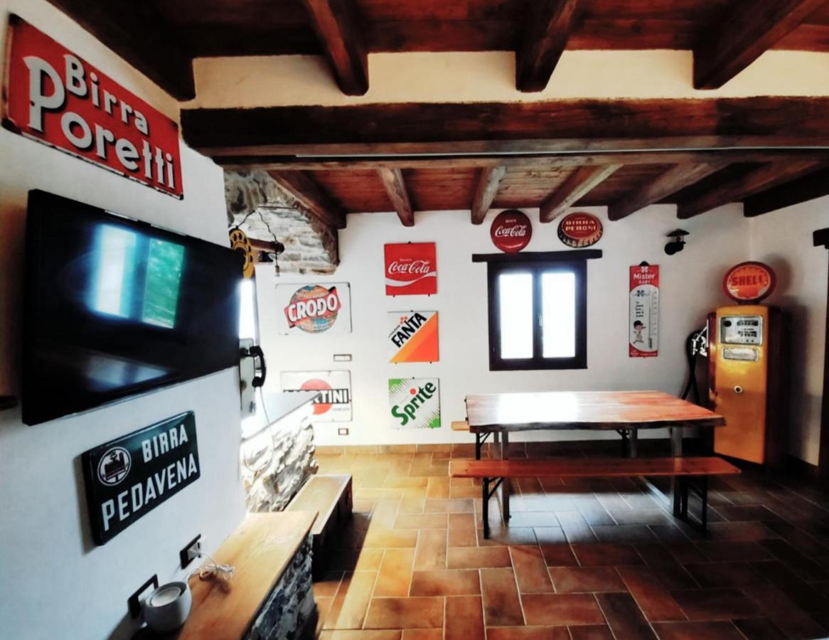 Il Santo Graal Villa Triora Luaran gambar